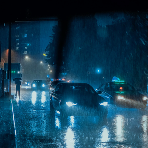 寡妇遗像前被肉波多野
